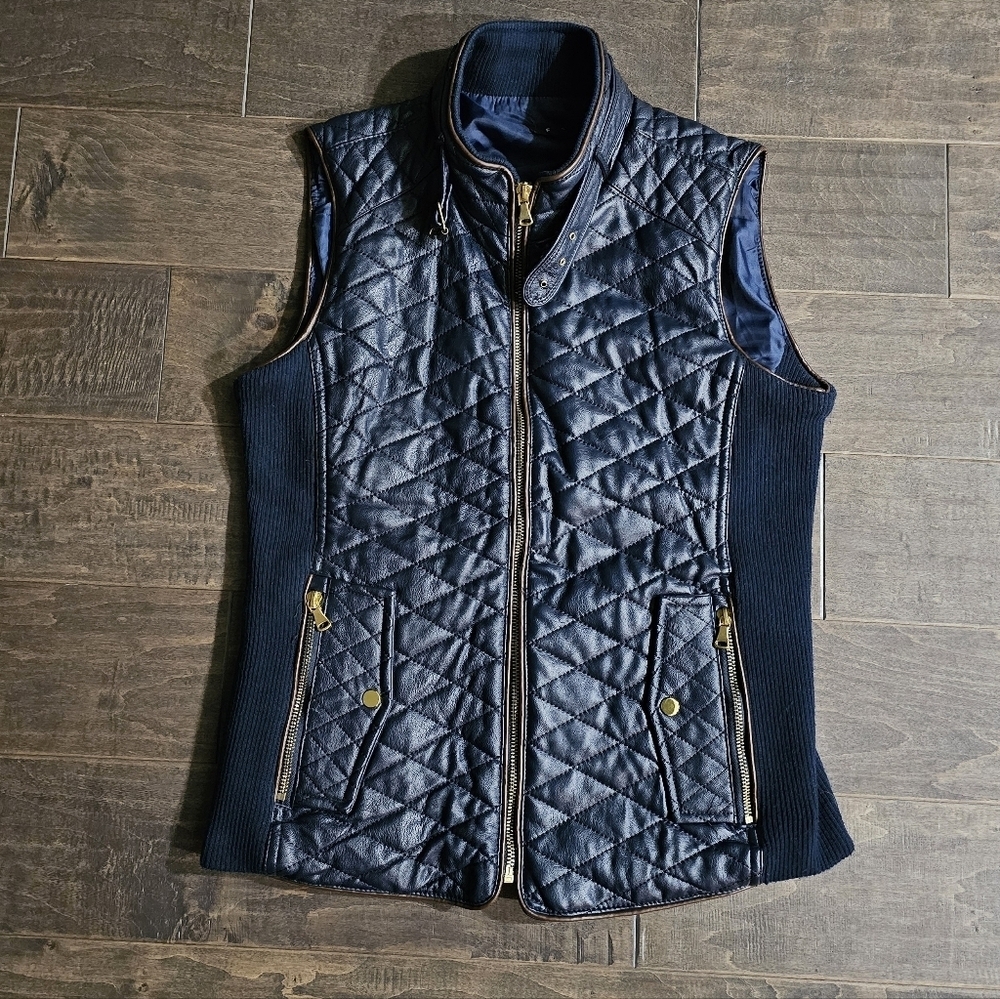 FATE Rowen Faux/Vegan Leather Quilted Full Zip Navy Vest Sz Med - Picture 4 of 5